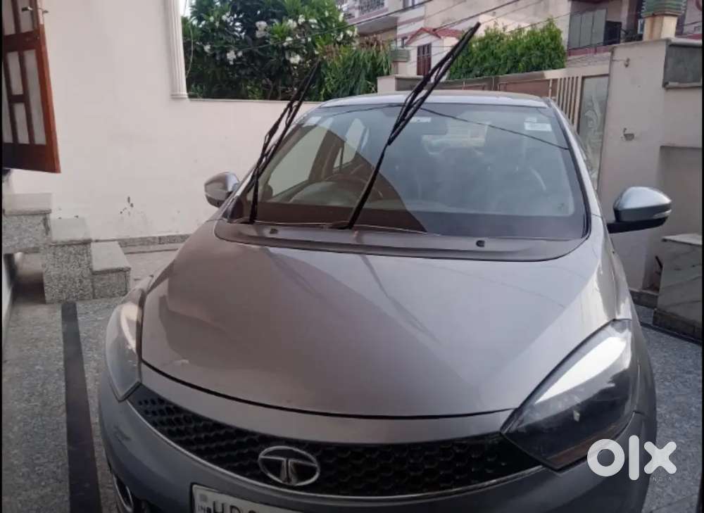Tata Tigor Xz Diesel  Average  25 + Nice  Car New Tyre