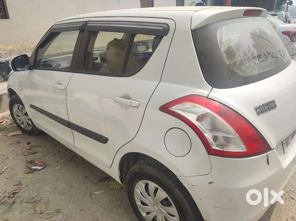 Maruti Suzuki Swift 2016 Petrol 88000 Km Driven