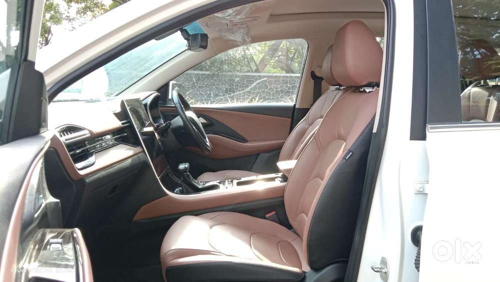 Mg Hector Plus Sharp Pro 1.5 Turbo Petrol Cvt 6 Str, 2023, Petrol