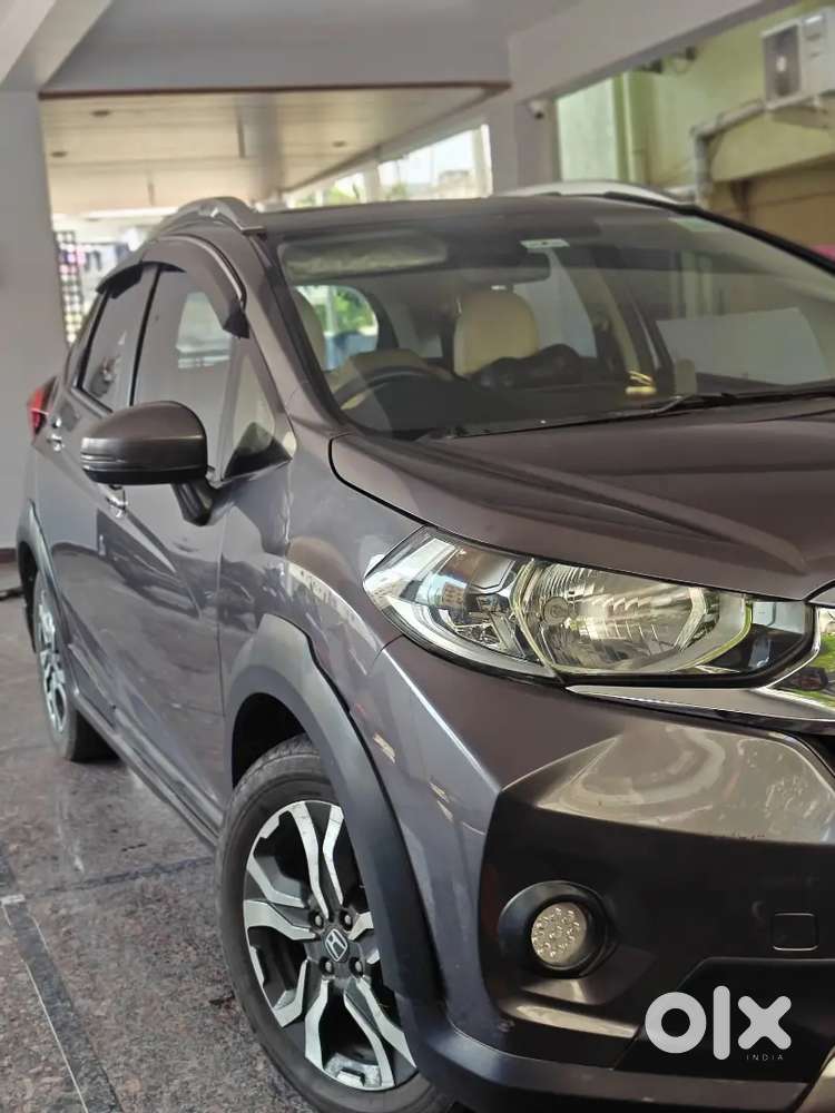 Honda Wr-v 2017 Petrol Good Condition. Contact Me In Olx Chat .