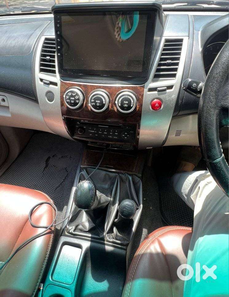 Mitsubishi Pajero Sport 2.5 Manual, 2013, Diesel