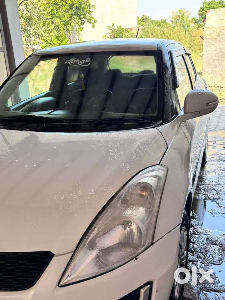 Maruti Suzuki Swift Vxi 2015