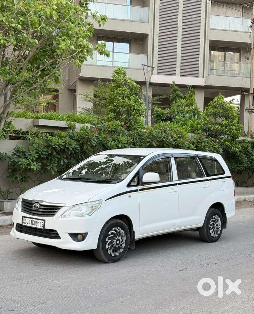 Toyota Innova Diesel 2012