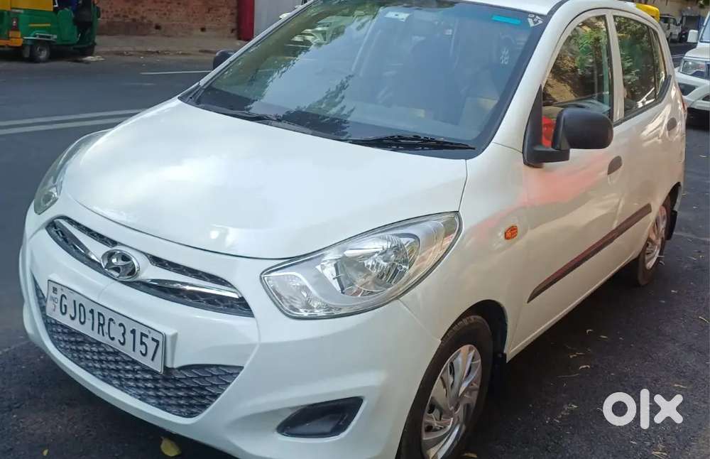 Hyundai I10 2013 Era Petrol + Cng 2nd Owner