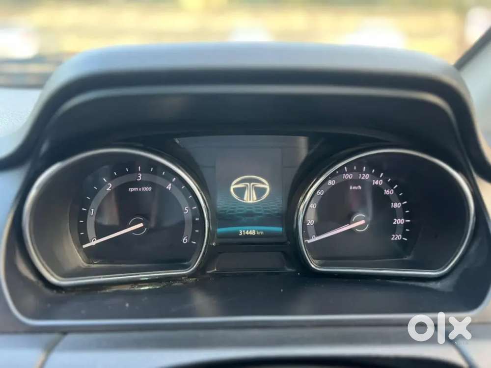 Tata Hexa 2018