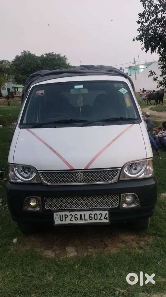 Is Gadi Ko Khareedne Ke Liye Yahan Sampark Kren