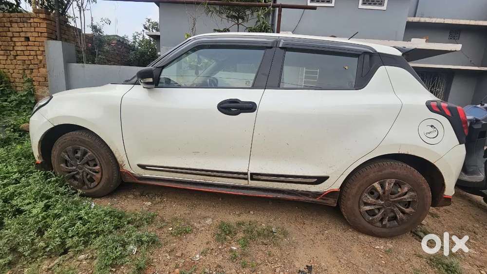Maruti Suzuki Swift Vxi 2021 Petrol  52k Km  Loaded Accessories