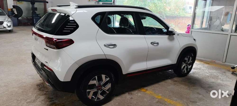 Kia Sonet 2023 Petrol Well Maintained