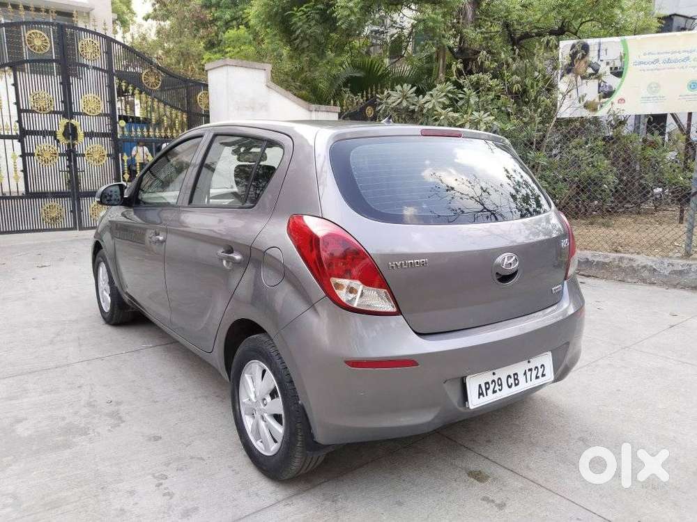 Hyundai I20 Sportz 1.2 Bs-iv, 2013, Petrol