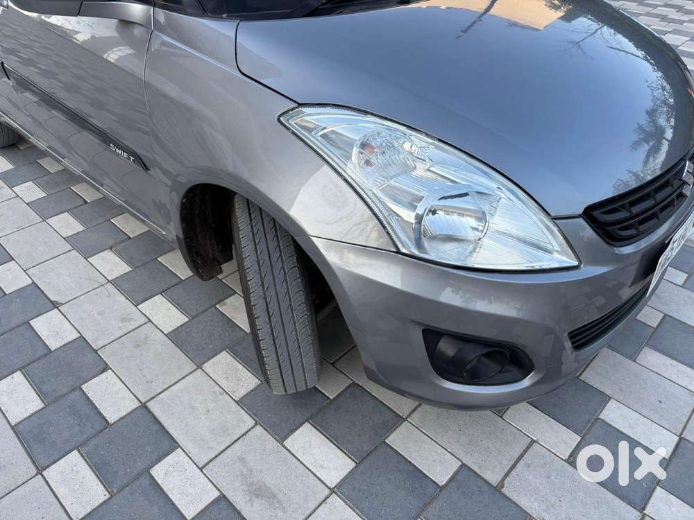 Maruti Suzuki Swift Dzire 1.2 Vxi Bsiv, 2015, Petrol