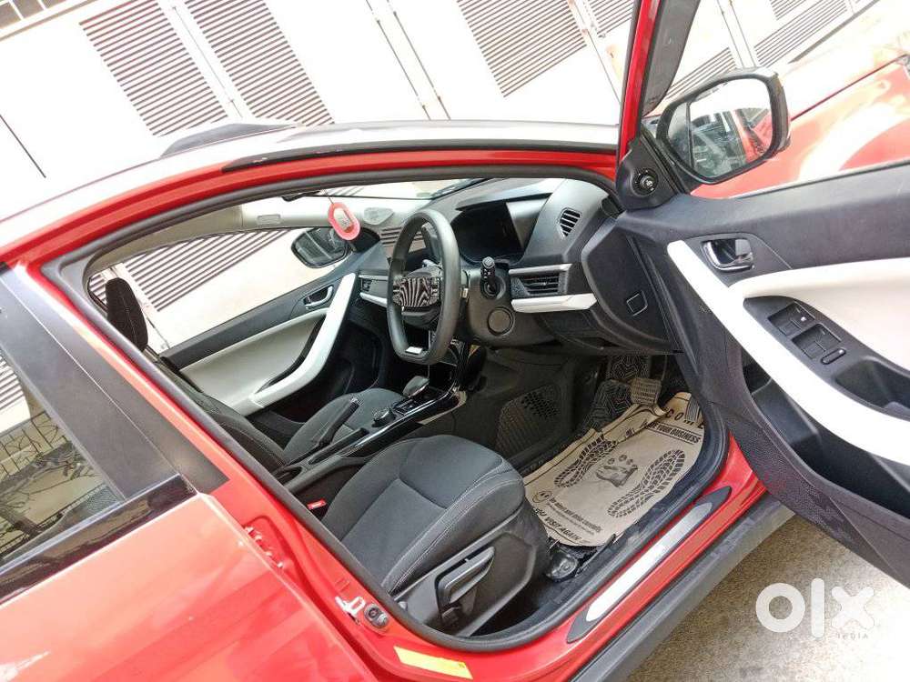 Tata Nexon Creative Plus 1.2 Revotron Petrol 7dca, 2023, Petrol