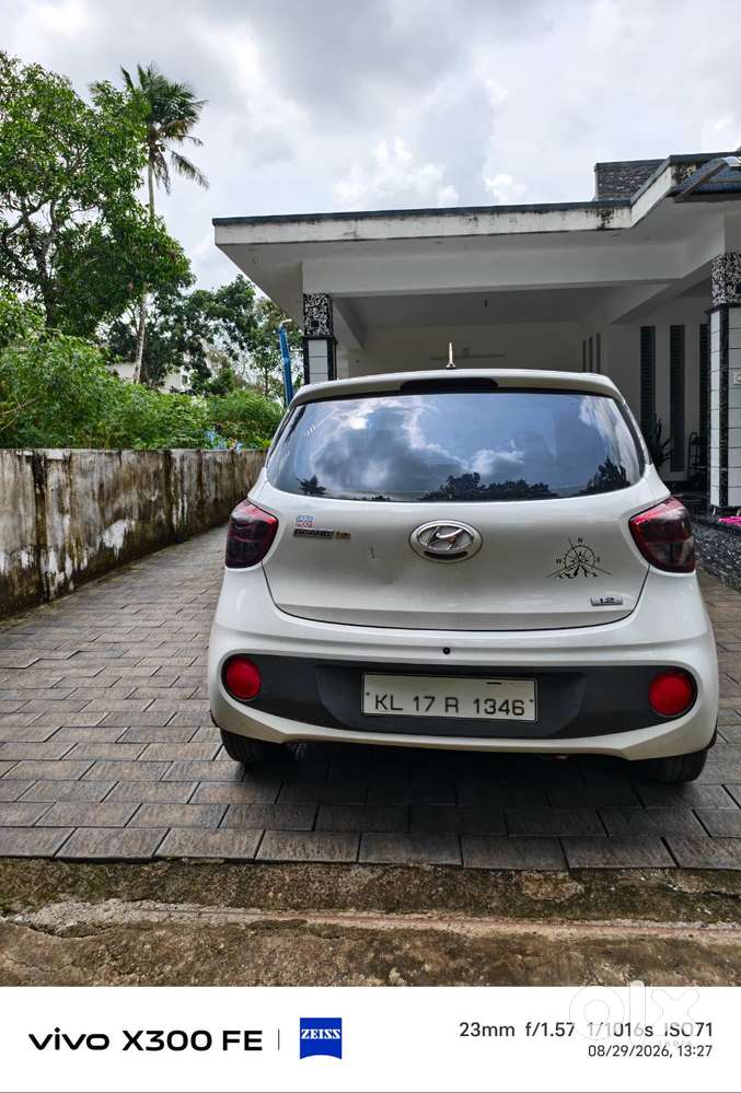Hyundai Grand I10 2017 Year Petrol