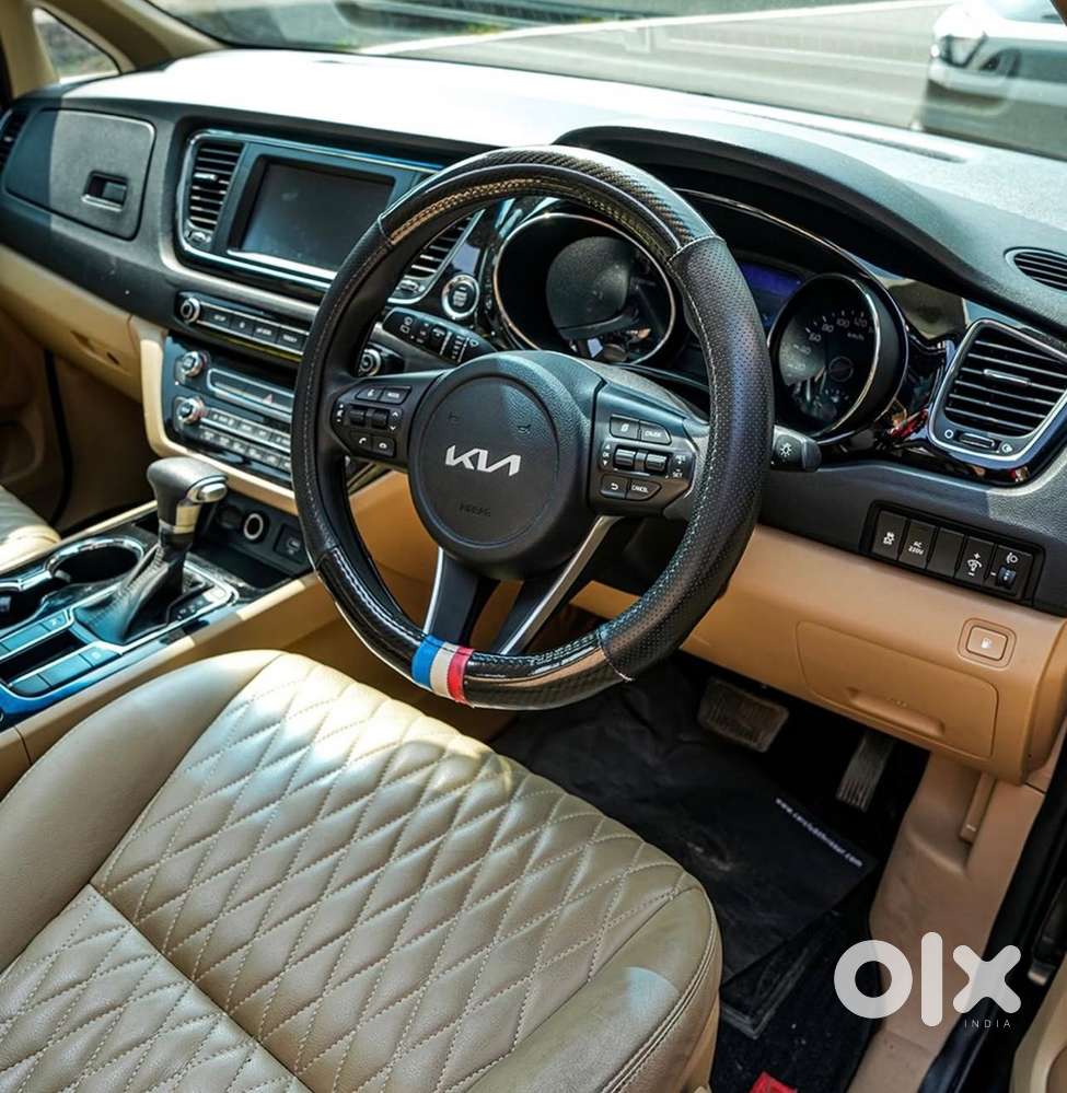 Kia Carnival Prestige, 2023, Diesel