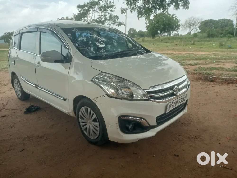 Maruti Suzuki Ertiga 2012 Diesel 230000 Km Driven