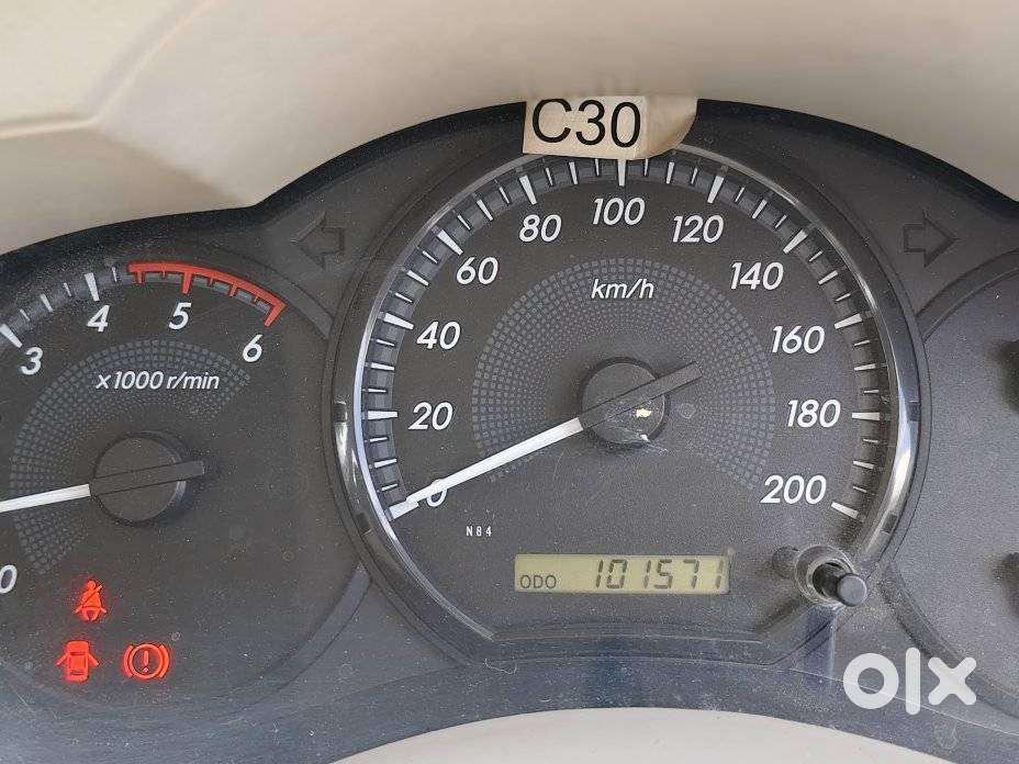 Toyota Innova 2.5 Gx 8 Str Bs-iii, 2013, Diesel