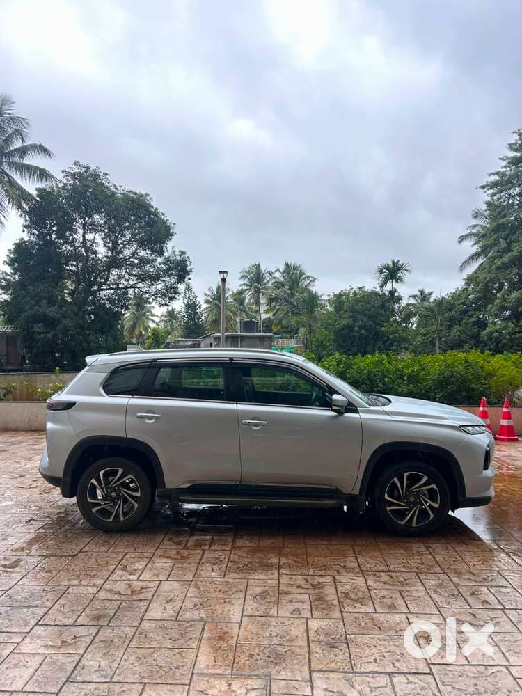 Maruti Suzuki Grand Vitara Alpha Allgrip (awd) – Nov 2025