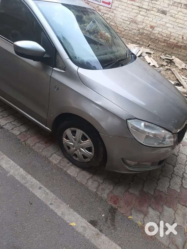 Skoda Rapid Ambition 2014 Diesel Second Owner