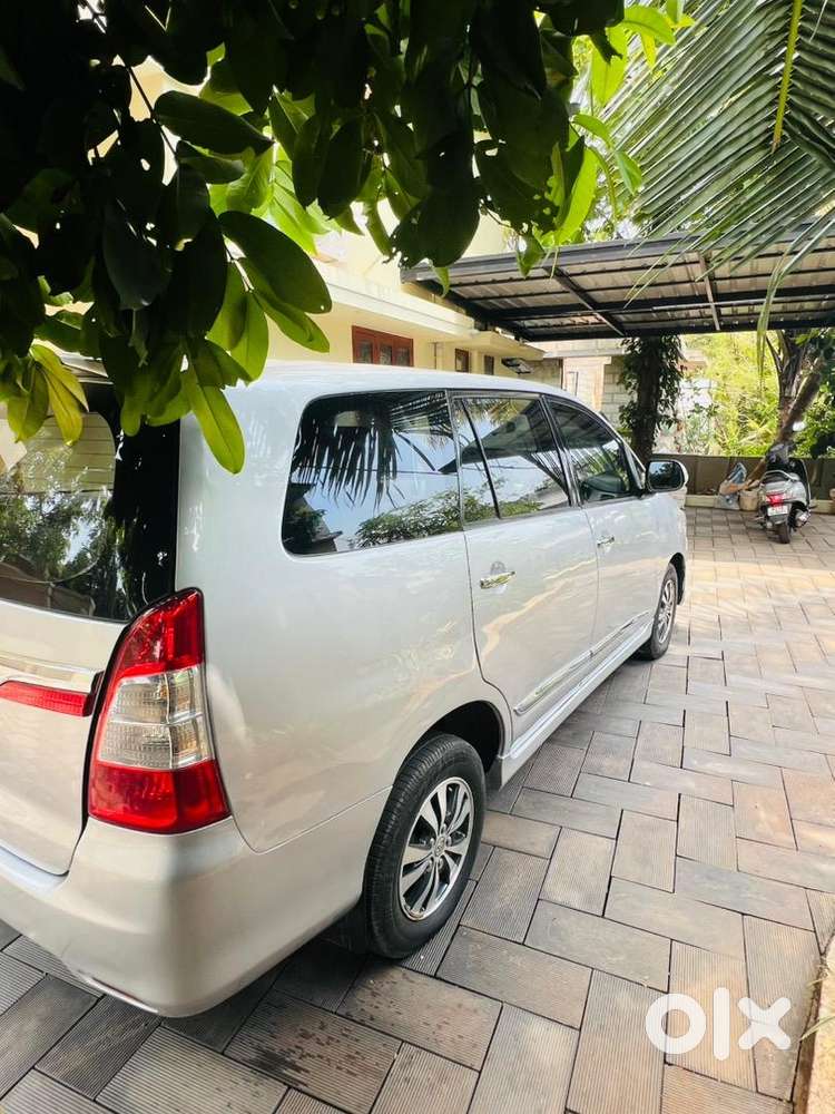 Toyota Innova 2014 Intercooler Diesel Well Maintained