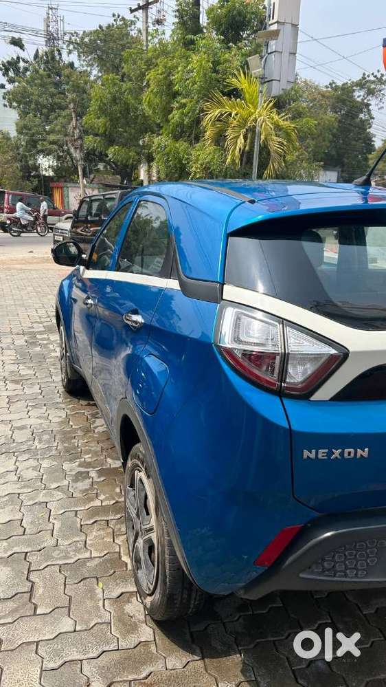 Tata Nexon 1.2 Revotron Xm, 2017, Petrol