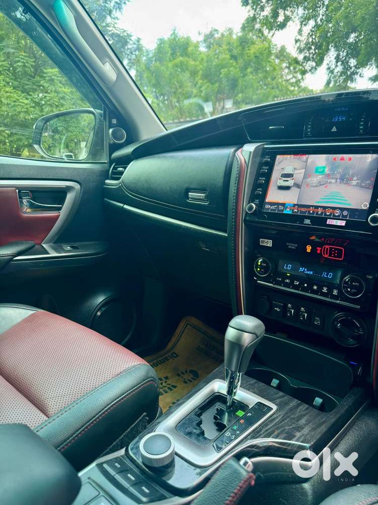 Toyota Fortuner Legender 4x4 At 2.8, 2024, Diesel