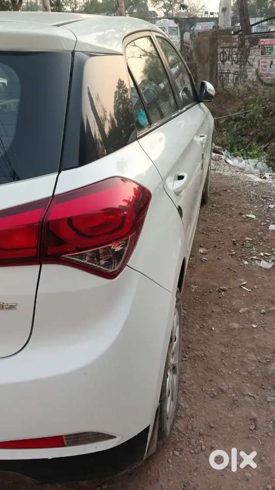 Hyundai I20 2018 Petrol 98000 Km Driven