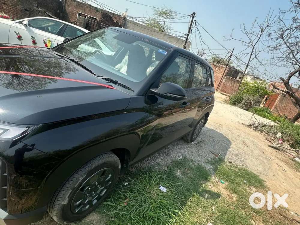 Hyundai New Venue Hx 5 2025 Petrol Well Maintained