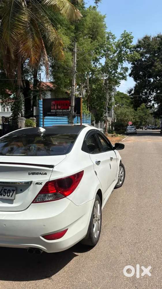 Hyundai Verna 2012 Diesel 85000 Km Driven