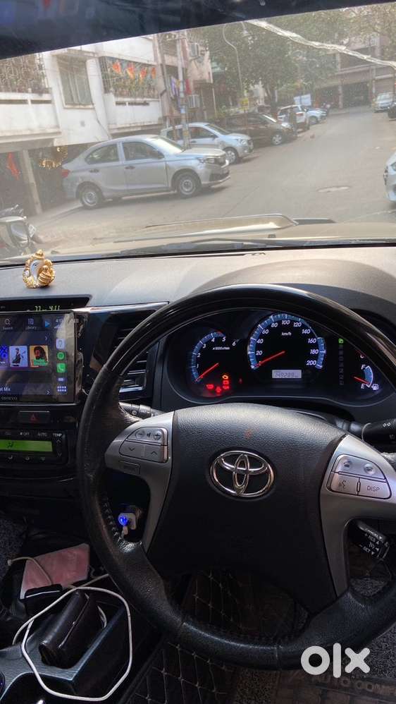 Toyota Fortuner 2015 Diesel 151000 Km Driven