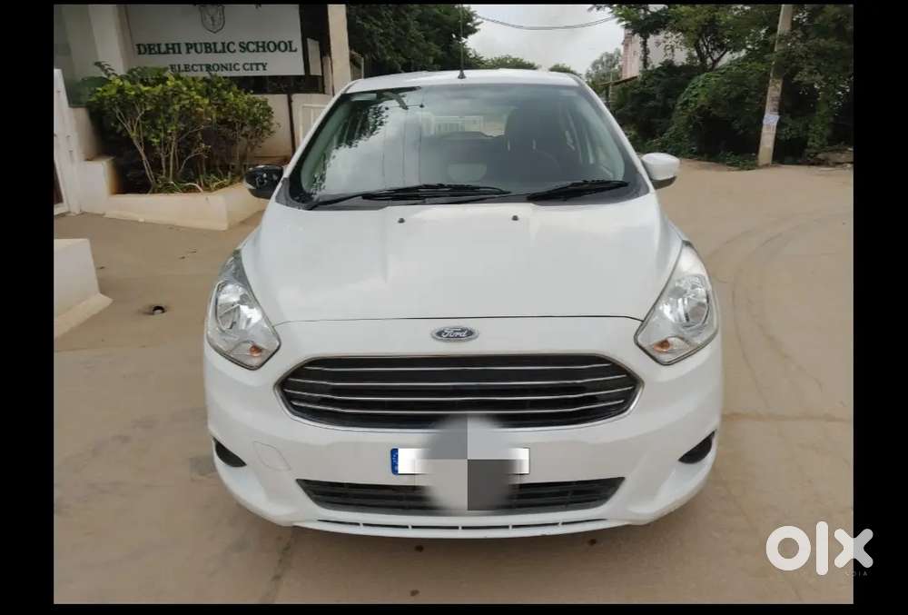Ford Figo 2016 Petrol 830000 Km Driven