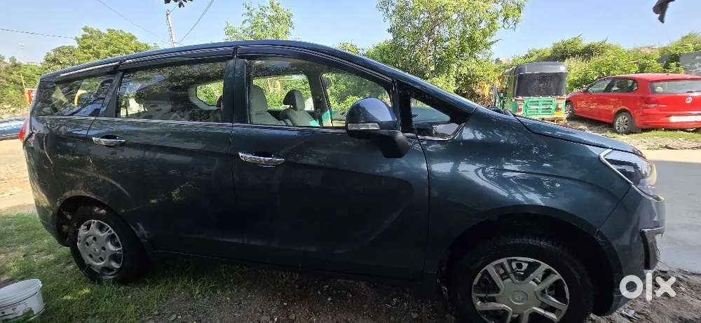 Mahindra Marazzo 2019 Diesel Manual