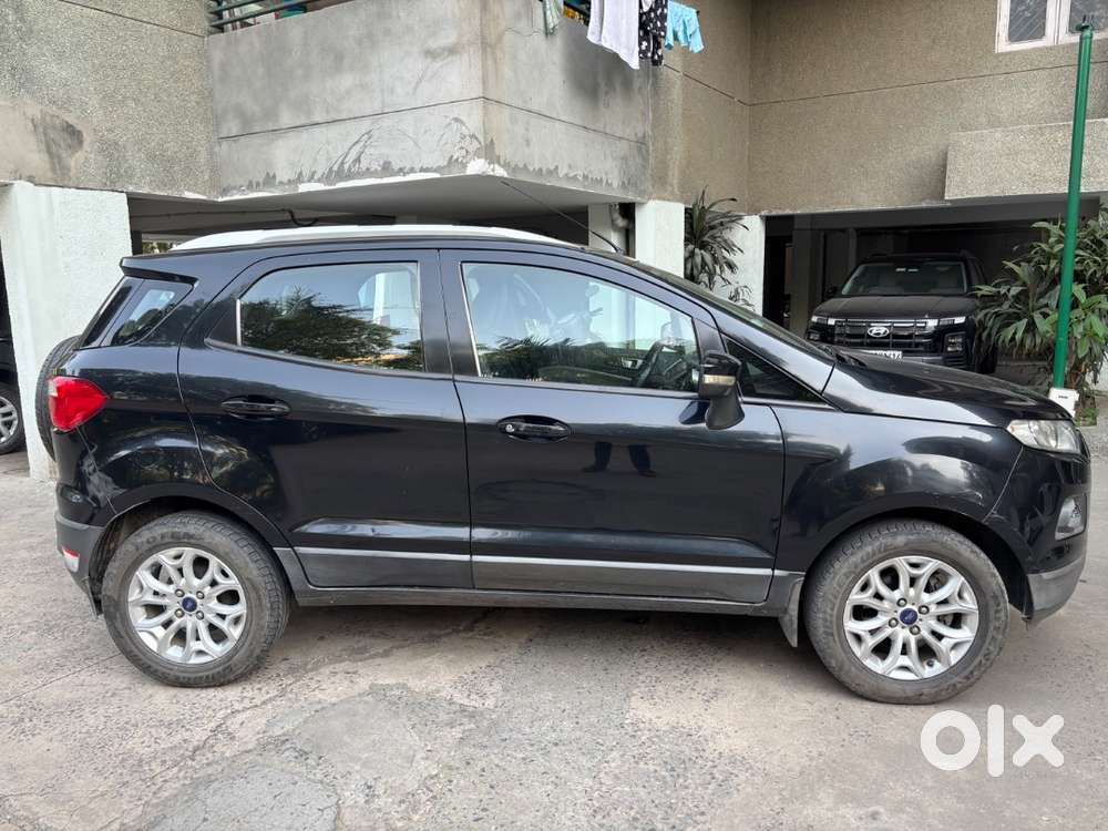 Petrol Ecosport 2017 Model Available For Sale / 1st Owner / 84 K Km