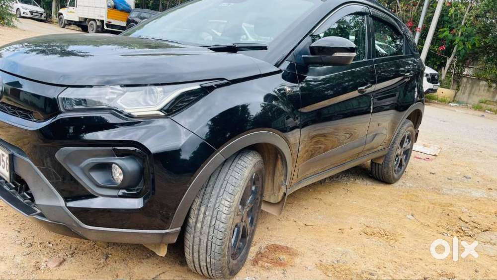 Tata Nexon, 2022, Petrol