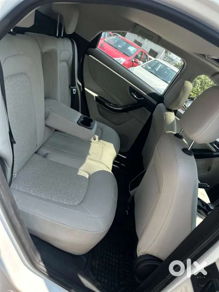 Tata Nexon 1.5 Revotorq Xza Plus, 2022, Diesel