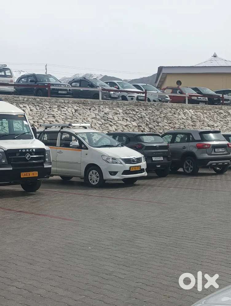 Toyota Innova 2013 Diesel 290000 Km Driven