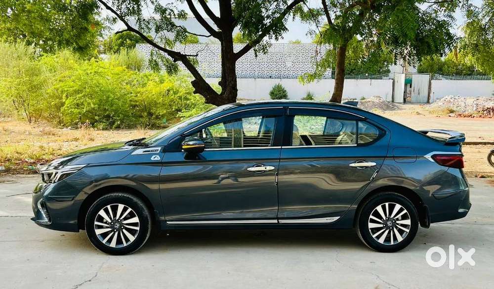 Honda City 1.5 V 5th Gen I-vtec Mt, 2025, Petrol
