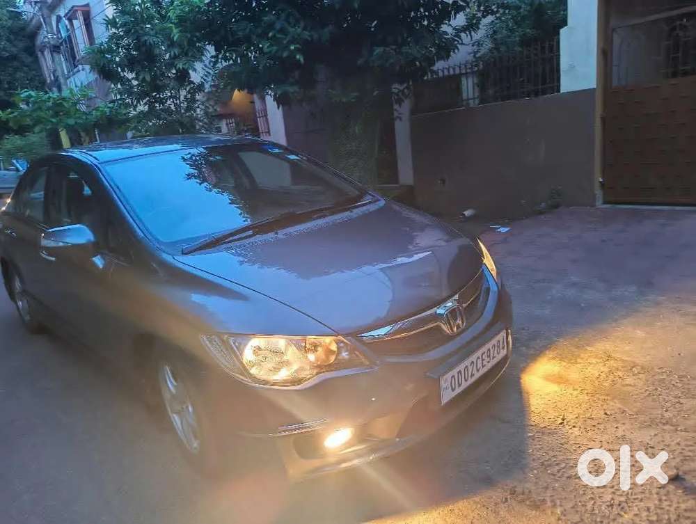 Honda Civic 2010 Petrol In Mint Condition Feature Loaded