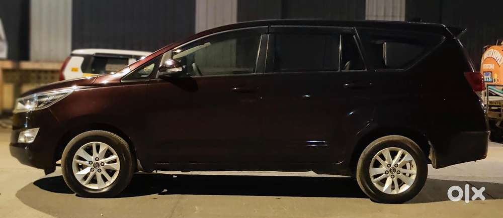 Toyota Innova Crysta 2.8 Gx At 8s, 2017, Diesel