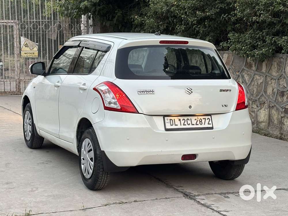 Maruti Suzuki Swift 1.2 Vxi (o), 2017, Petrol