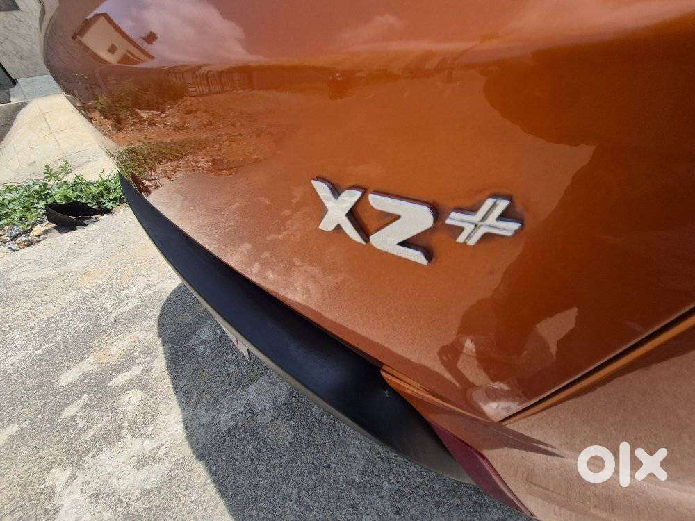 Tata Nexon 1.2 Revotron Xz Plus Dual Tone, 2019