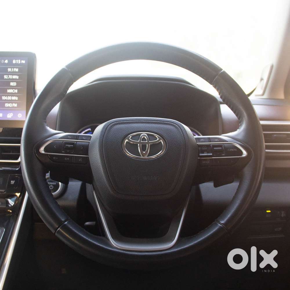 Toyota Innova Hycross 2.0 Zx (o) Hybrid 7 Str, 2024, Cng & Hybrids