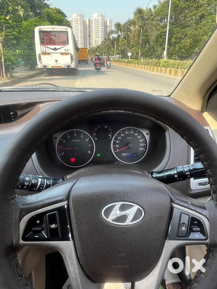 Hyundai I20 Petrol Manual 2011