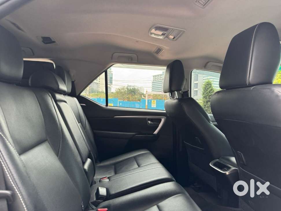 Toyota Fortuner 4x2 At 2.8 Diesel, 2022, Diesel