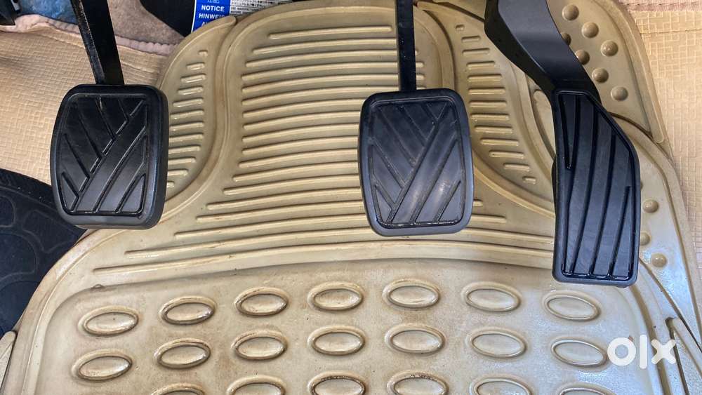 Maruti Suzuki Swift Dzire Vxi Optional, 2016, Petrol