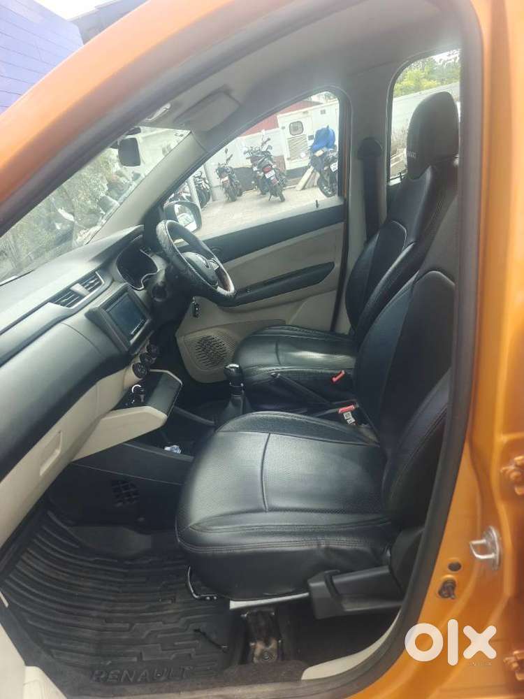 Renault Triber 1.0 Rxe, 2020, Petrol