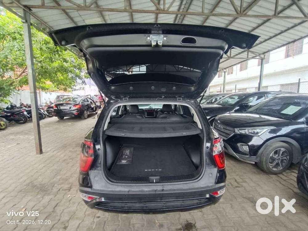 Hyundai Creta 1.5 S Plus Knight Petrol Dual Tone, 2023, Petrol