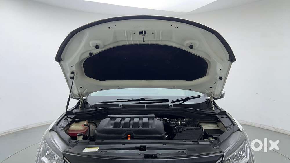 Mahindra Xuv700 2.0 Ax 7 Petrol At Luxury Pack Str, 2023, Petrol