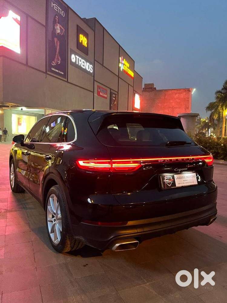 Porsche Cayenne Turbo S, 2022, Petrol