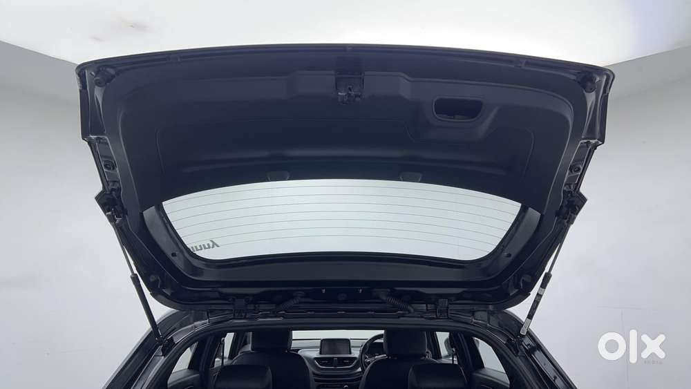 Tata Altroz Xz Plus (s) Dark Edition, 2023, Petrol