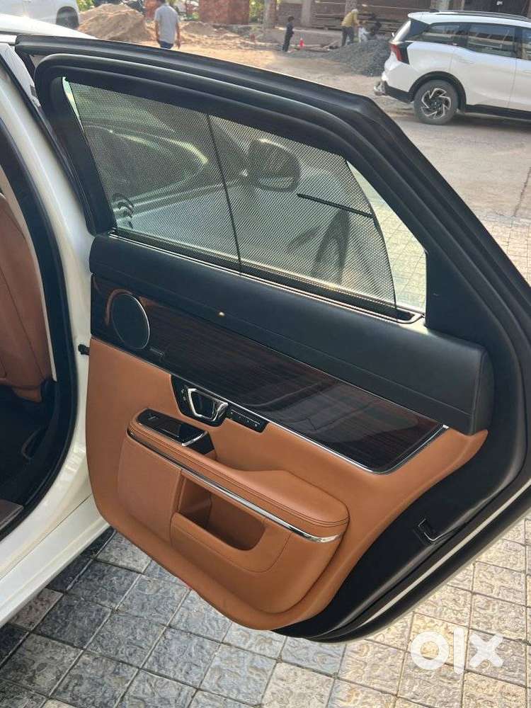 Jaguar Xj L 2.0 Petrol, 2017, Petrol