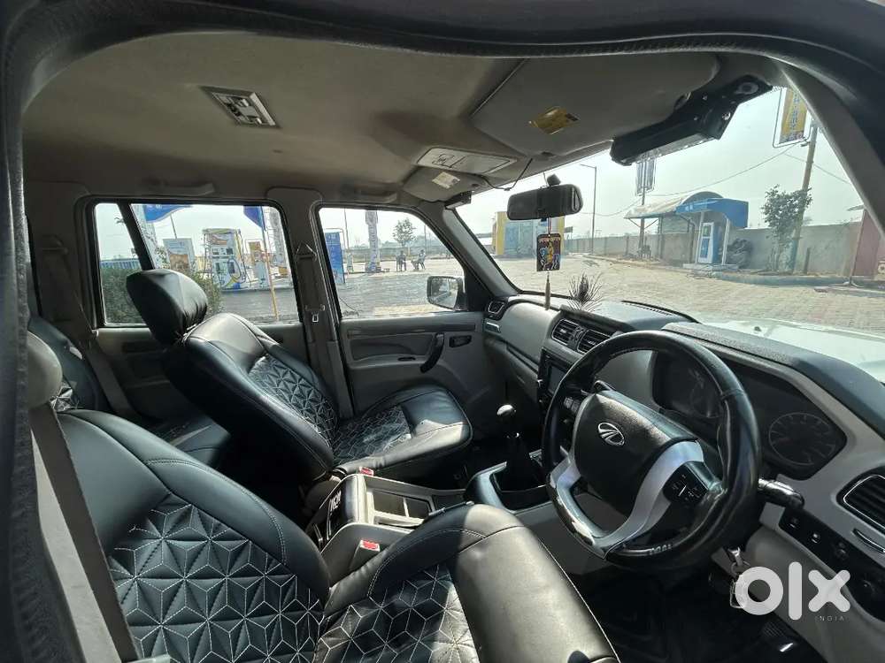 Mahindra Scorpio Classic 2018